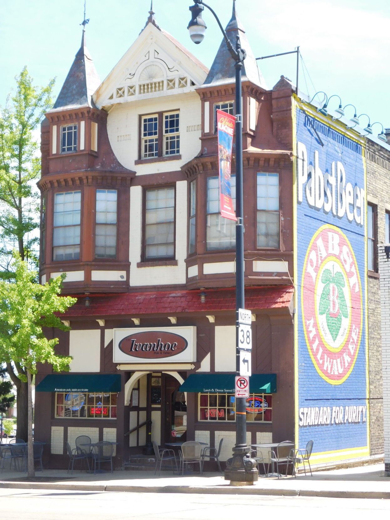 Ghost Signs Ivanhoe.jpg